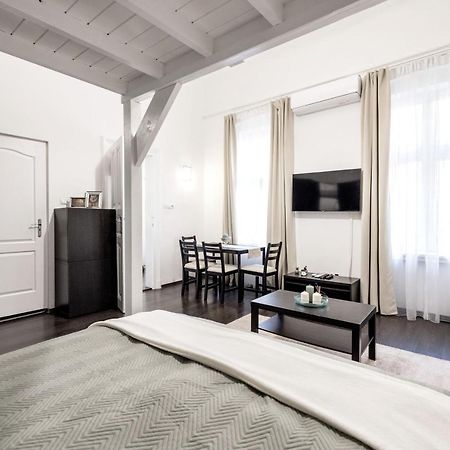 Charming Downtown Hideaway Steps From New York Cafe! Διαμέρισμα Βουδαπέστη Εξωτερικό φωτογραφία