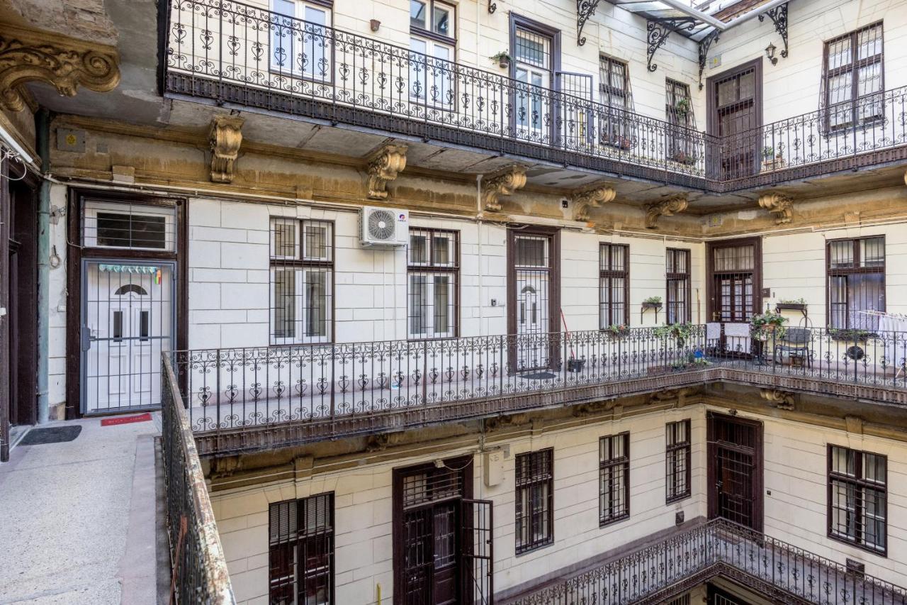 Charming Downtown Hideaway Steps From New York Cafe! Διαμέρισμα Βουδαπέστη Εξωτερικό φωτογραφία